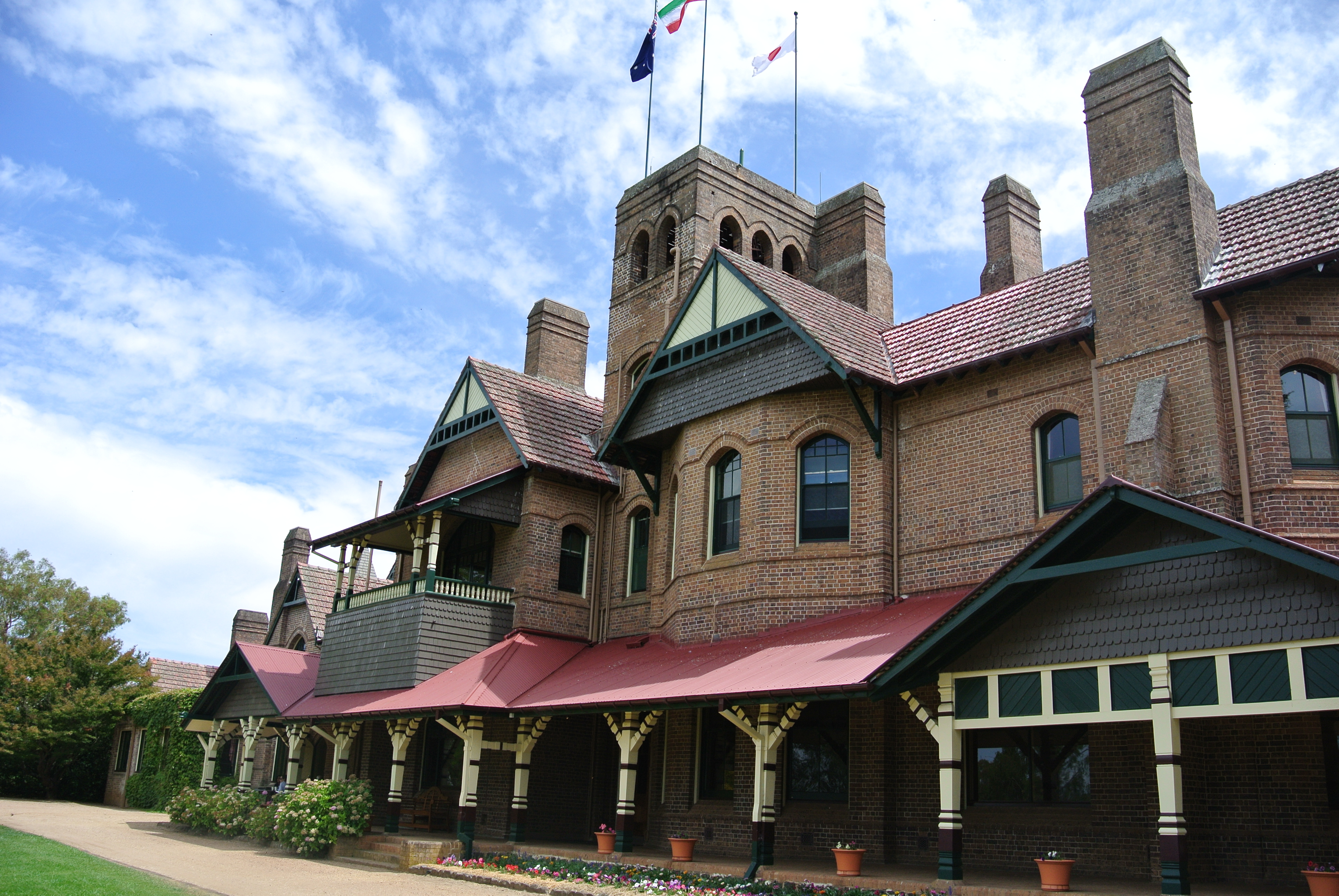 澳大利亚新英格兰大学